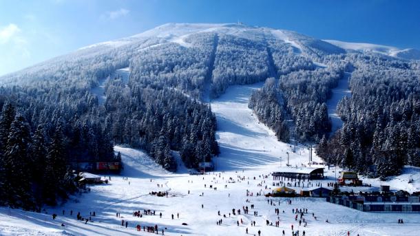 Na Bjelašnici skijanje jeftinije nego na Jahorini, ali bez poludnevnih karata