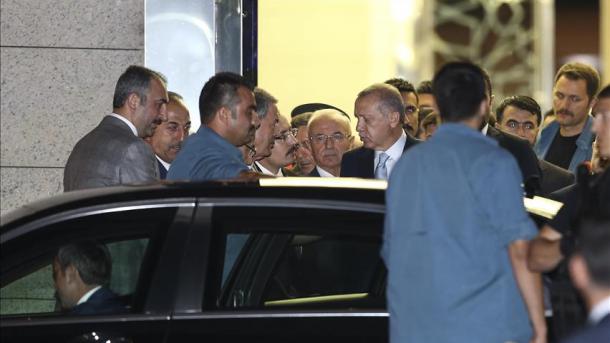 Rais wa Uturuki Recep Tayyıp Erdoğan arejea nyumbani baada ya kushiriki katika mkutano wa NATO