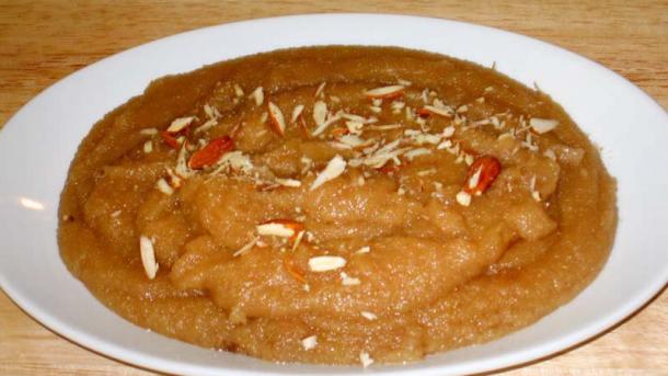 پاکستانی مولوی کا نیا شوشہ، جو حلوہ ناپسند کرے وہ کافر ہے