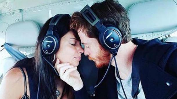 Adriana Lima llega a Estambul para ver a su novio Metin Hara