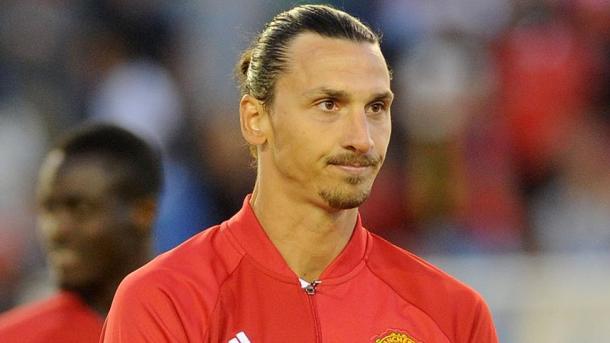 Ibrahimovic Tidak akan Bermain Sebulan Lagi