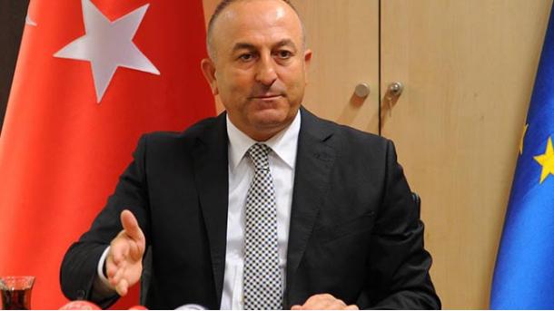 Çavusoglu: Presioni i BE-së për ndryshimin e ligjit të terrorit nënkupton përkrahjen e tij