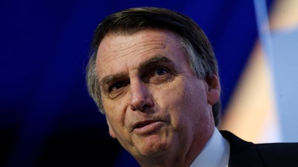 Bolsonaro e Haddad apurados para a segunda volta das presidenciais no Brasil