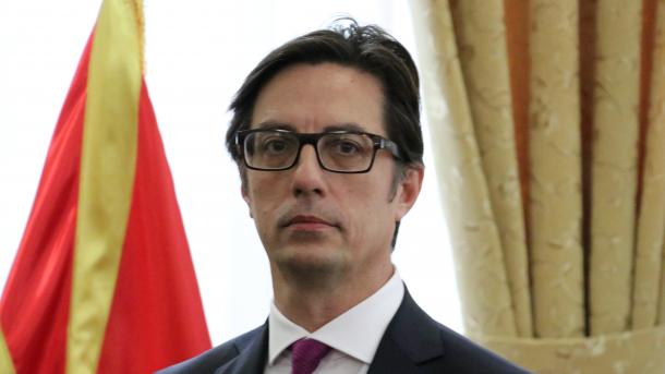 Maqedoni e Veriut – Stevo Pendarovski fillon mandatin pesëvjeçar të presidentit