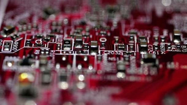BE gjobit kompaninë Qualcomm me 242 milionë euro
