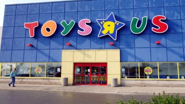 トイザらスとToys“R”Us 日米で明暗 日本は拡大 アメリカは破産か