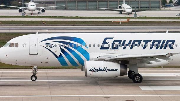 Mesazhet automatike nga avioni i EgyptAir për praninë e zjarrit në bord