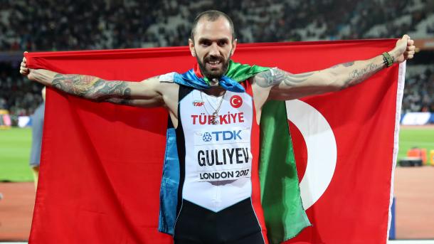 【陸上競技】 ラミル・グリエフ選手が200メートル走で記録を破って優勝