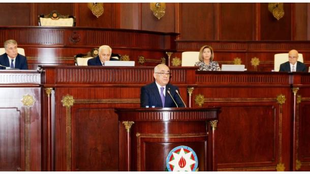 Əli Əsədov Azərbaycanın baş naziri təyin edildi