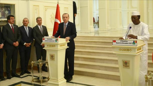 Erdogan-Deby: Turqia dhe Çadi të bashkuar në luftën kundër terrorizmit
