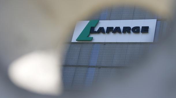 France : Le siège de Lafarge perquisitionné