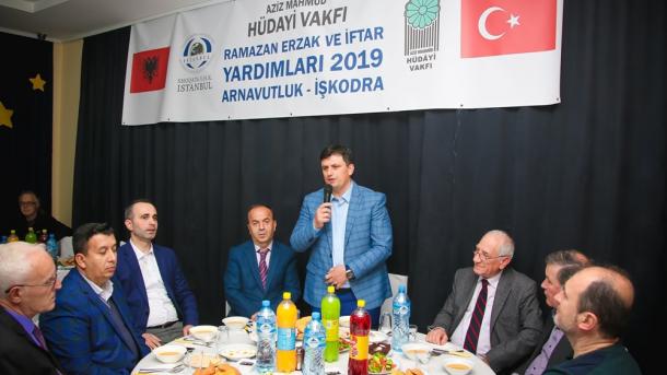 İşkodra_İstanbul Derneği iftar_1.jpg