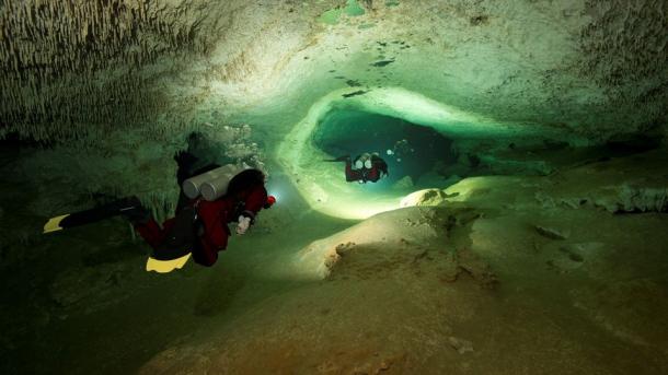 Descubren centro de peregrinación ritual maya en cavernas inundadas más grandes del mundo