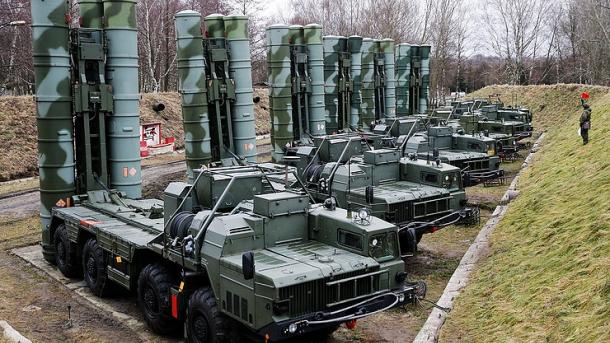 Çavuşoğlu: “No hay dilación ni suspensión en los S-400”