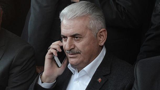 Kryeministrat turk e grek bisedojnë në telefon për ekstradimin e dezertorëve