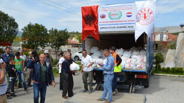 IHHNL_ALSAR_İşkodra yardımlar2.jpg