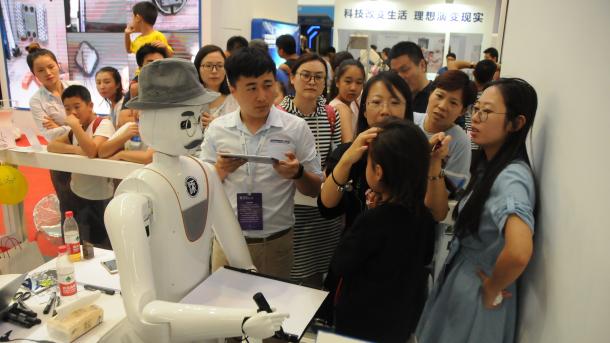 世界ロボット会議が中国で開催