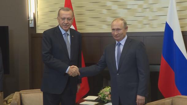 Әрдoгaн Путин бeлән тeлeфoннaн сөйләштe