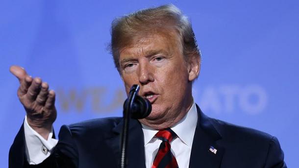 Trump dice que el elevado número de muertos en Puerto Rico es un complot contra él
