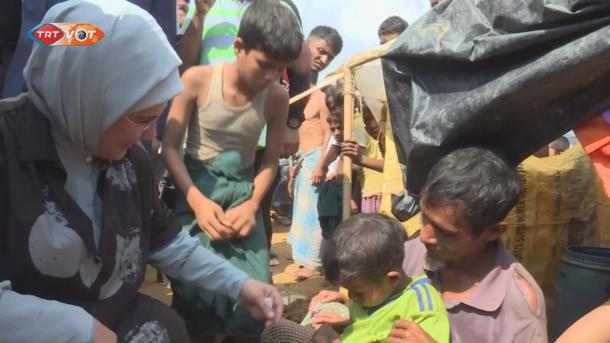 Emine Erdoğan Bangladeş’te.jpg