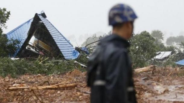 Myanmar: les glissements de terrains font 61 morts
