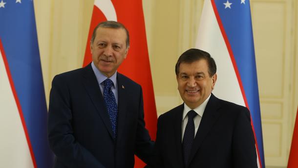 Üzbäkstan ilbaşı Ärdoğannı täbrik itte