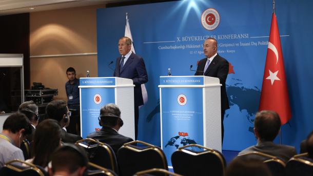 Cavusoglu a susținut o conferință de presă comună cu Lavrov