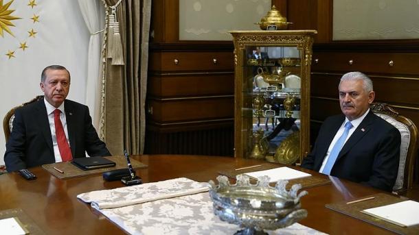 Ердоган обсъди с премиера Йълдъръм актуалните въпроси...