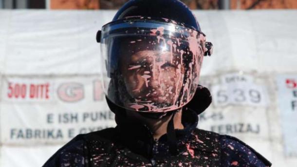 Kosovo: 17 povređenih policajaca najnoviji bilans sukoba sa pristalicama opozicije