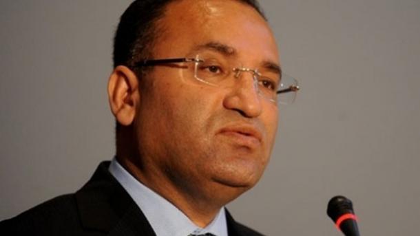 Bozdag: Amerikanët e dinë shumë mirë që Guleni qëndron prapa puçit