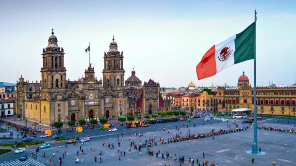 México pagará salario de envejecimiento a todos los ciudadanos mayores de 68 años