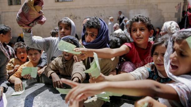 Foram resgatados 1 047 refugiados no Mediterrâneo pela Guarda Costeira da Líbia