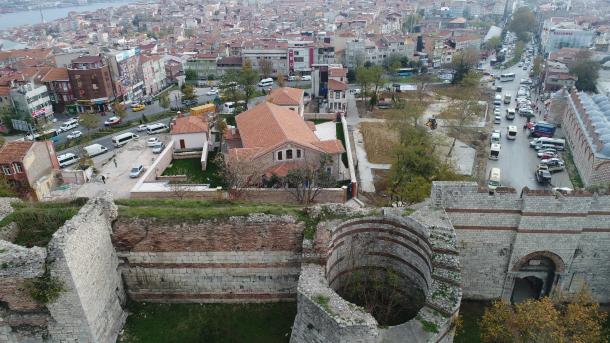 Λειτουργεί ξανά ως λατρευτικός χώρος η εκκλησία του Αγίου Γεωργίου στο Εντιρνεκαπί