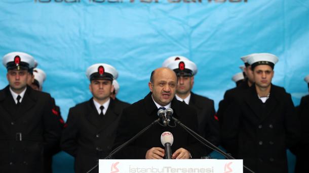 Ministri i Mbrojtjes Kombëtare reagoi ashpër për mos ekstradimin e puçistëve nga Greqia