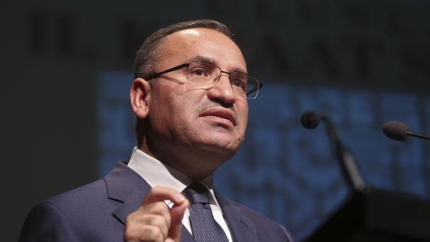 Bozdağ's Botschaft zum 79. Todestag von Atatürk
