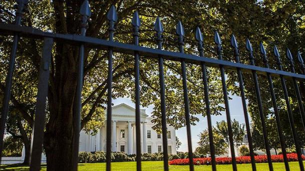 Déficit comercial en los EEUU llega a nivel máximo de la última década