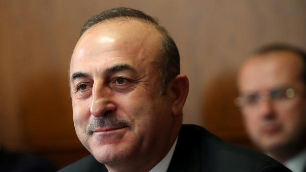 Çavusoglu do të bisedojë me Jeffrey për tërheqjen e trupave amerikane nga Siria