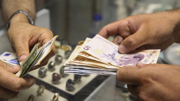 Dollar-Anordung an alle AK-Partei Stadtverwaltungen