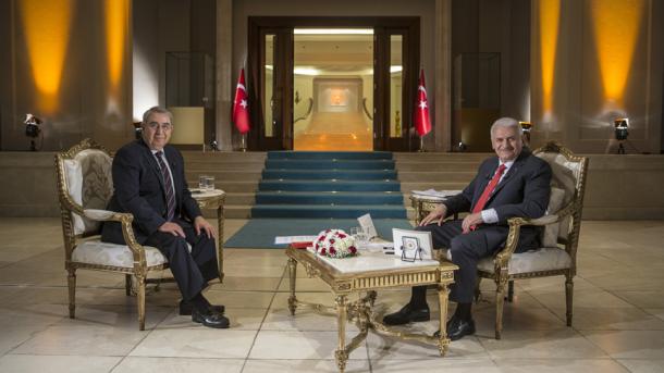 Başbakan Binali Yıldırım NTV 02.jpg