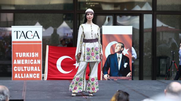 Chicago turk Festivali basladi.jpg