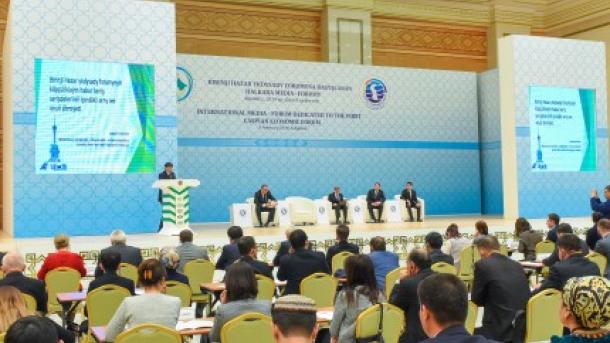 Aşgabatda Birinji Hazar Ykdysady foruma bagyşlanan Halkara Media-forum geçirildi
