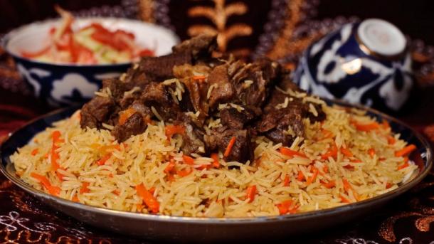 Yadda ake sarrafa abinci mai suna “İç pilav” a Turkiyya