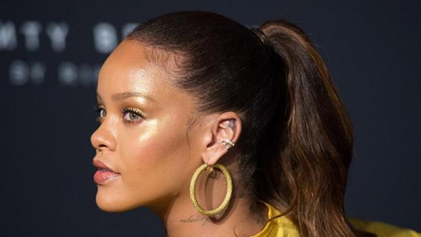 Rihanna thumbon Presidentin Trump: Donald, ju shqiptuat “terrorizmin” gabim!
