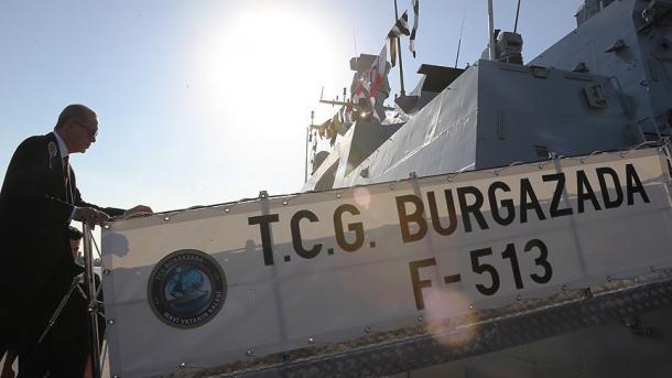 Erdoğan_Burgazada F-513 korveti.jpg