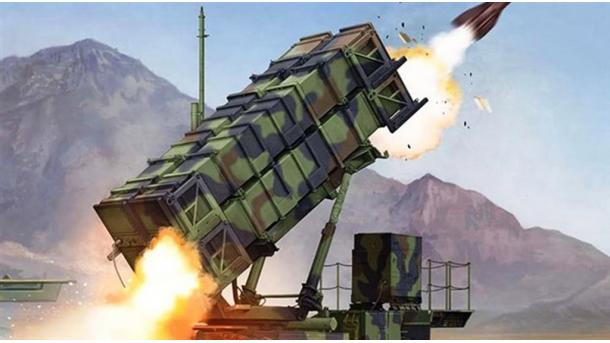 Turquia assina contrato com a Rússia para o fornecimento de mísseis russos S-400