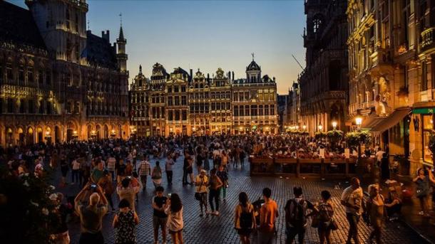 Eurostat: Evropianët preferojnë të udhëtojnë në vendet e tyre