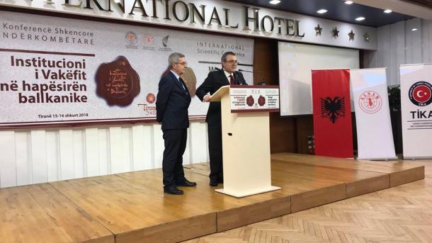 Balkan Coğrafyasında Vakıf Kurumu_konferans_02.jpg