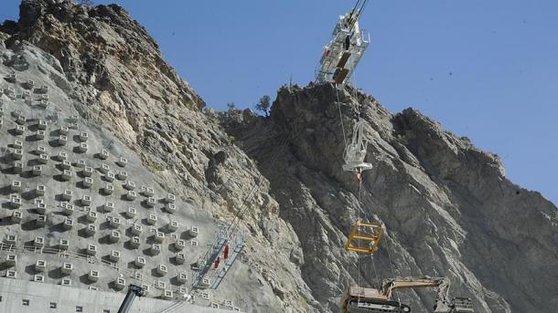 Turquie: Plus de la moitié du 3e plus grand barrage du monde est achevée