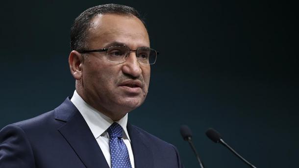 ボズダー副首相、カタール公式訪問、トルコ軍司令部とユヌス・エムレ・インスティトゥートを訪問