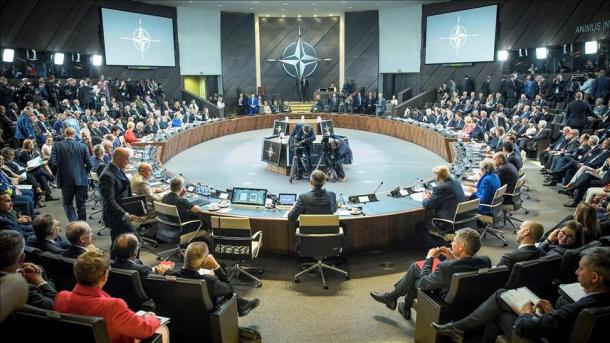 A NATO a déli fenyegetésekre helyez nagyobb hangsúlyt